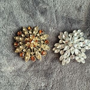 Elegant Gold and Silver Brooch Set